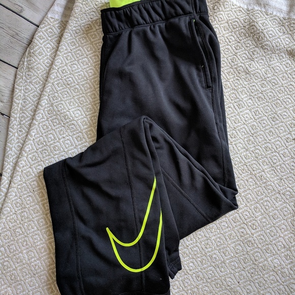 Nike Pants - NIKE brand sweats THERMAFIT